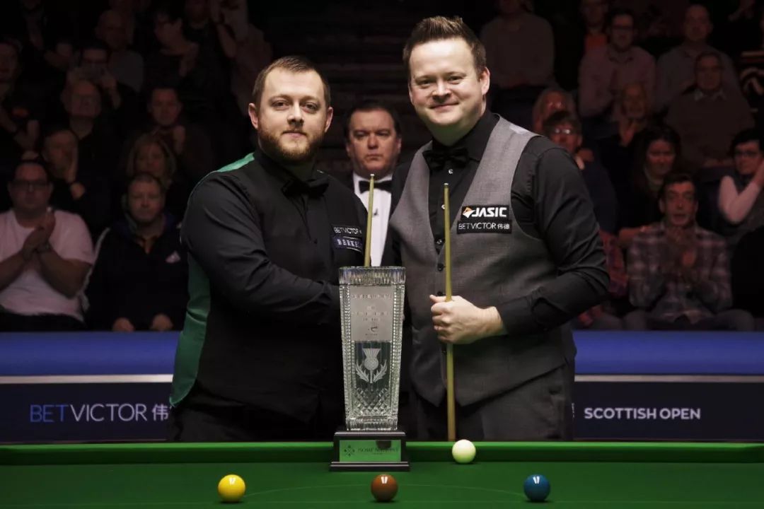 对雄鹿而言 对雄鹿而言