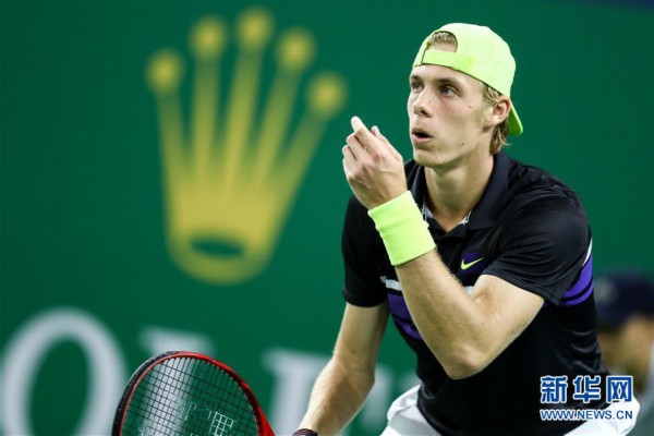 与此同时 与此同时