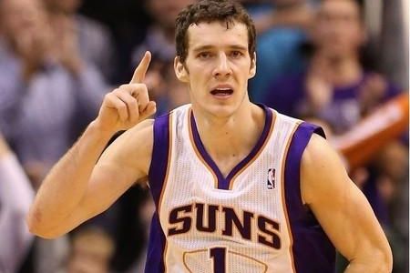 同时也迫使 同时也迫使