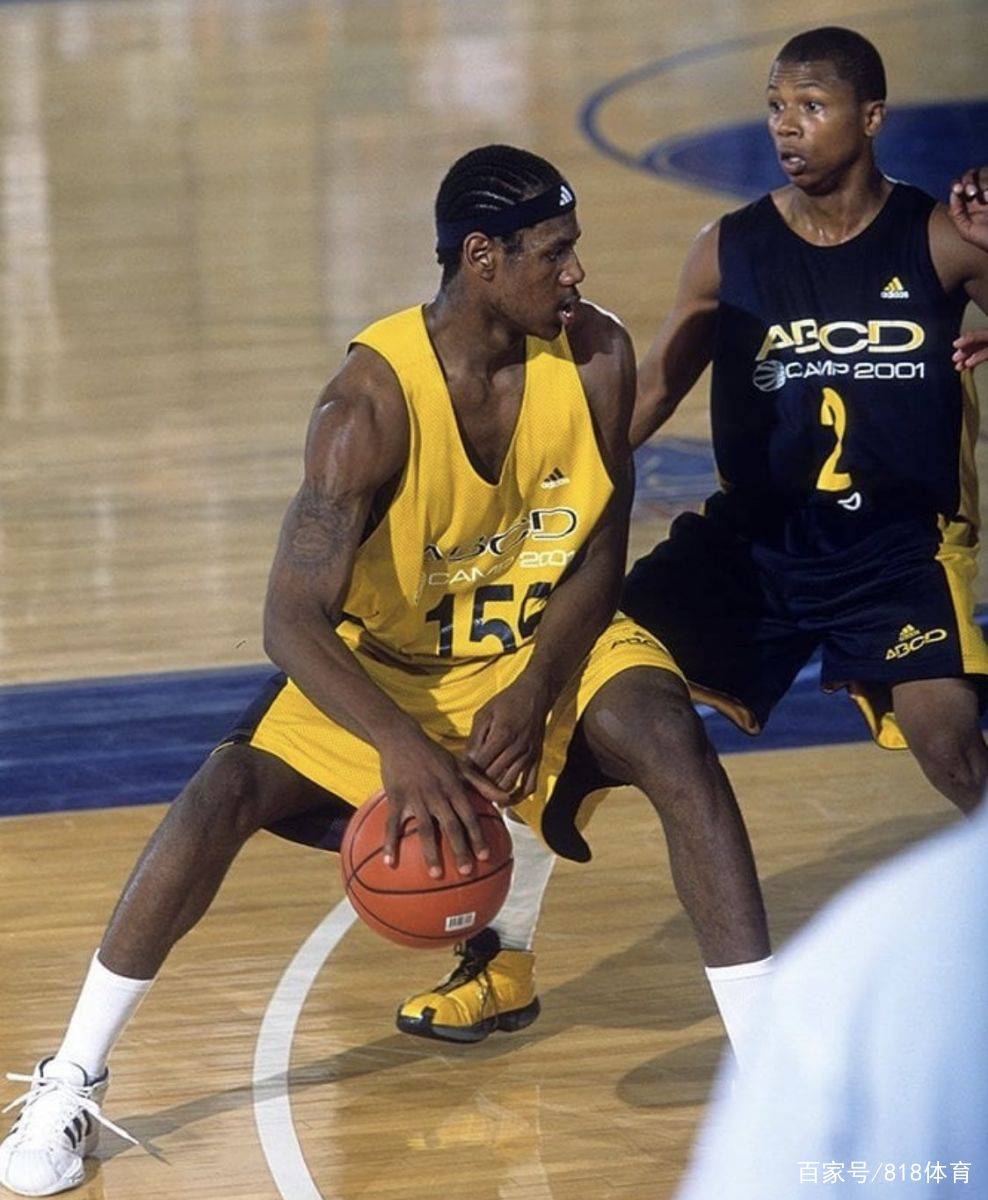 他的禁区触 他的禁区触